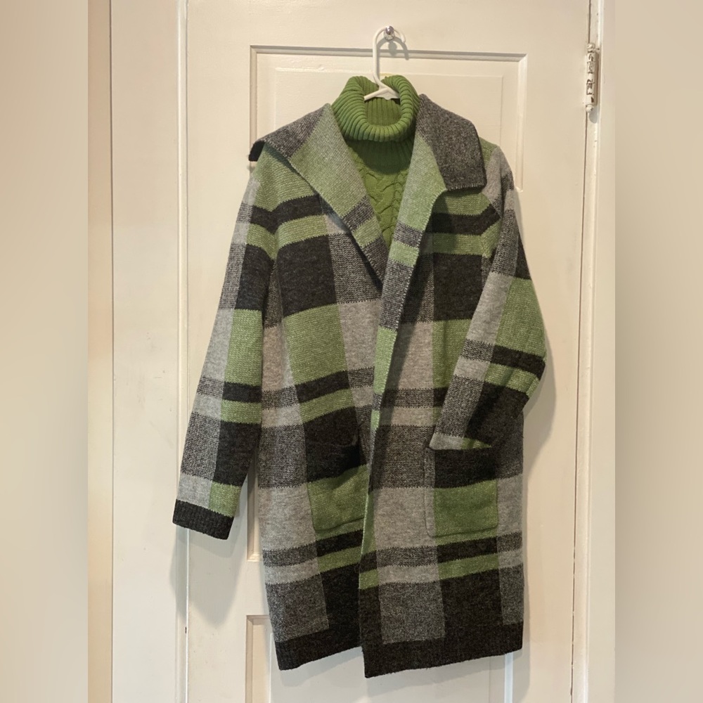 Sweater coat size xl see Matching green turtle neck sold separately